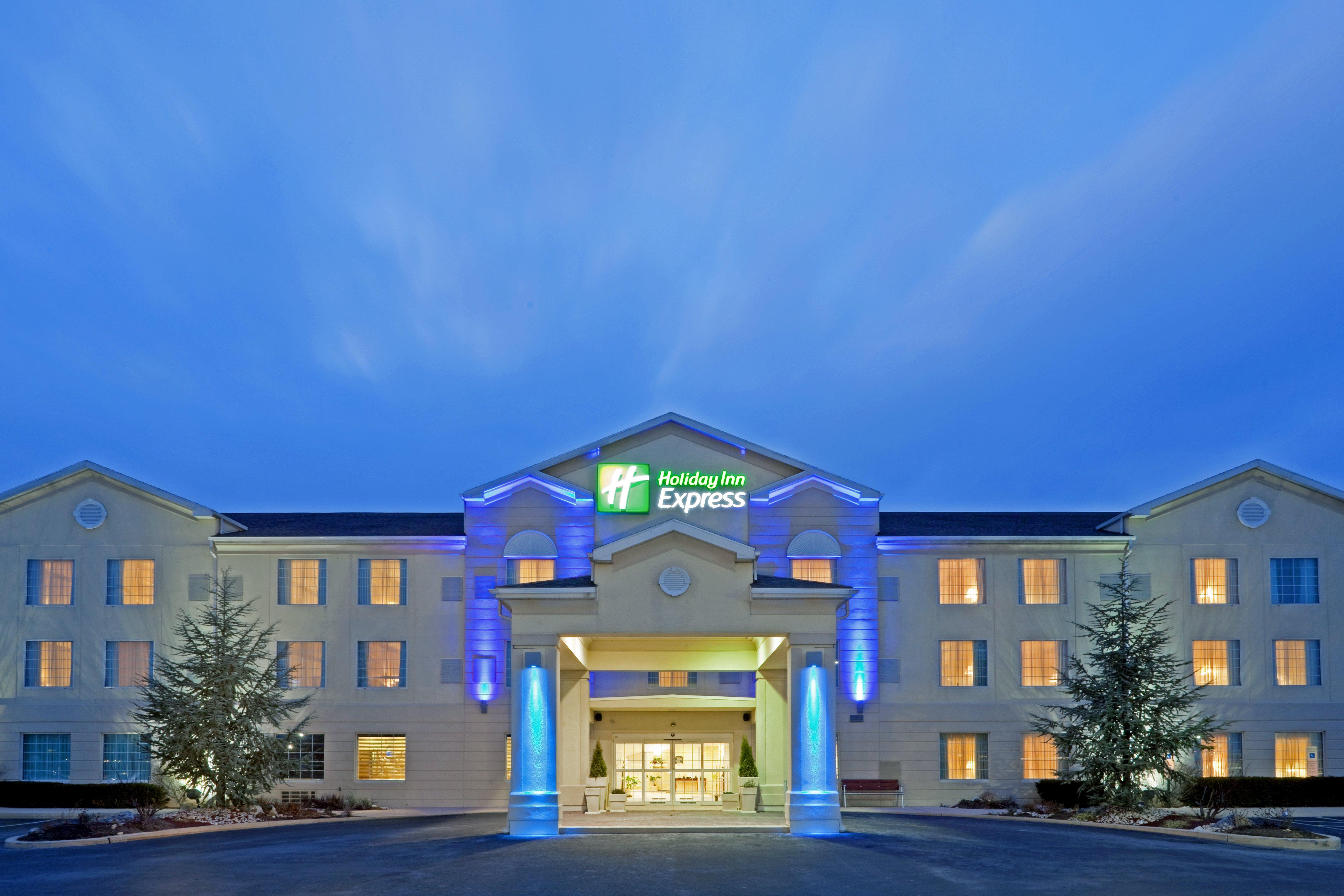 Holiday Inn Express Hotel & Suites Reading By Ihg Exterior foto