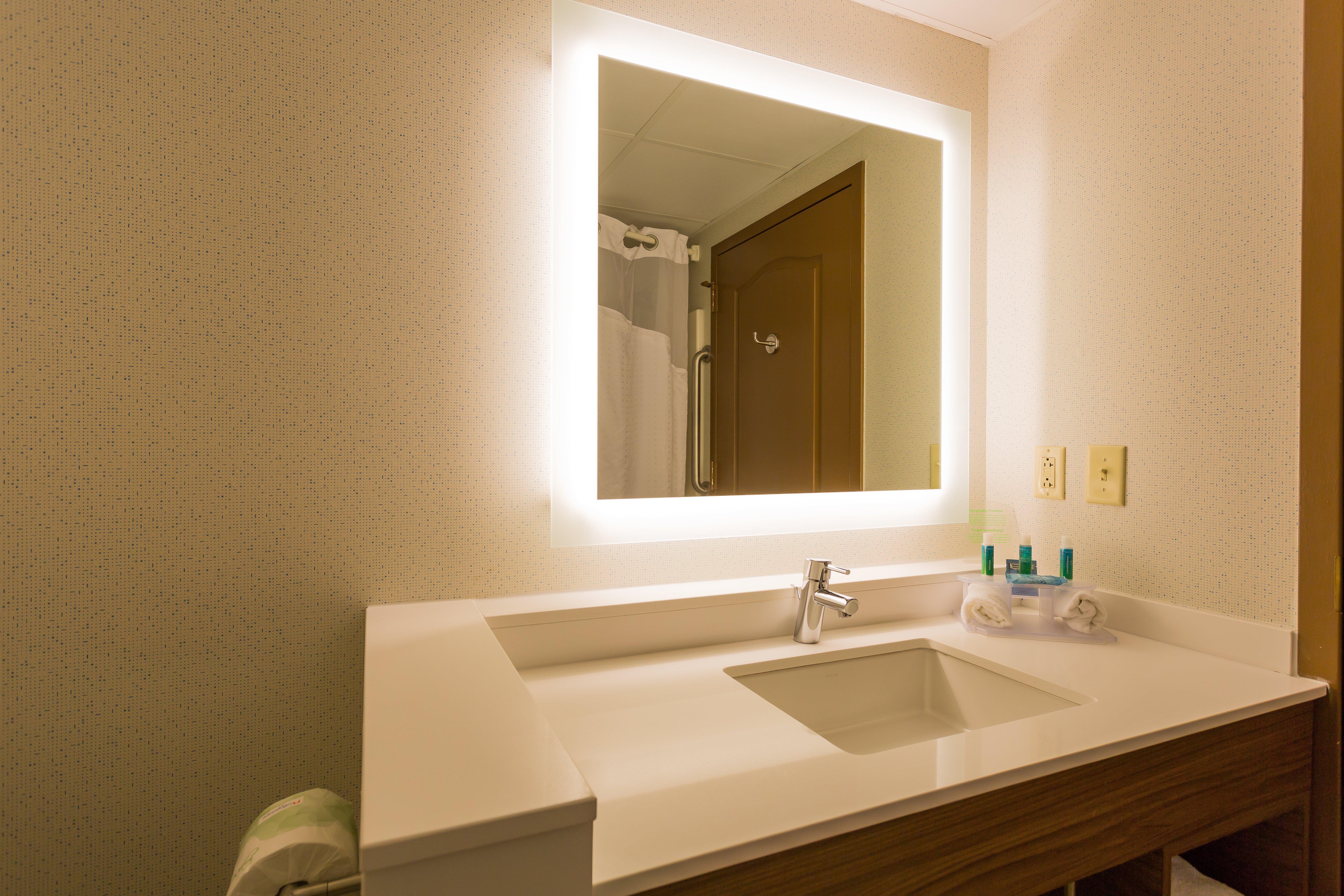 Holiday Inn Express Hotel & Suites Reading By Ihg Exterior foto